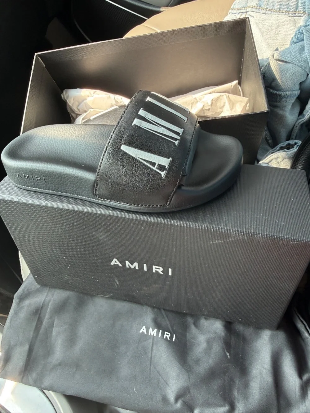 Toddler Amiri logo Slides